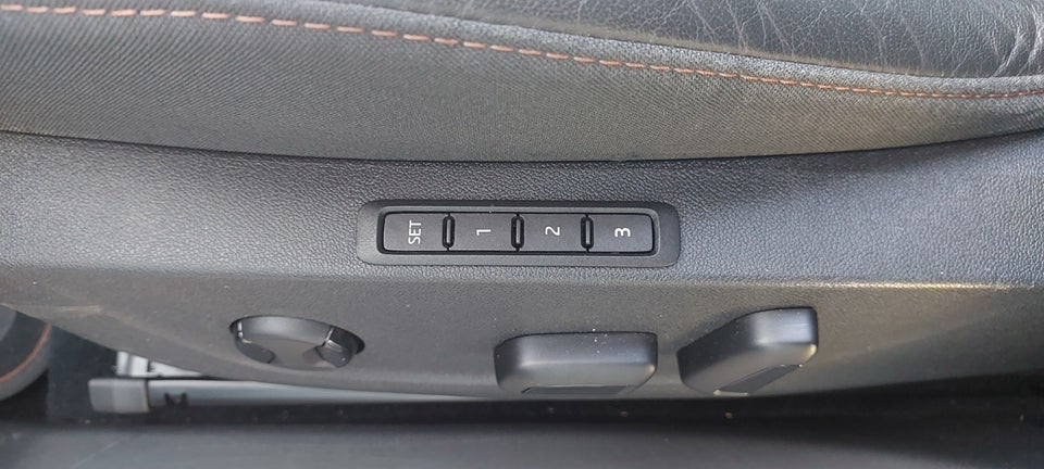 Skoda Enyaq 80 iV Plus Suite 5d