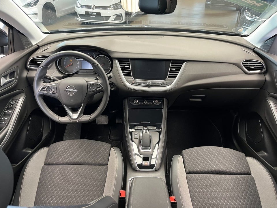 Opel Grandland X 1,6 Hybrid Ultimate aut. 5d