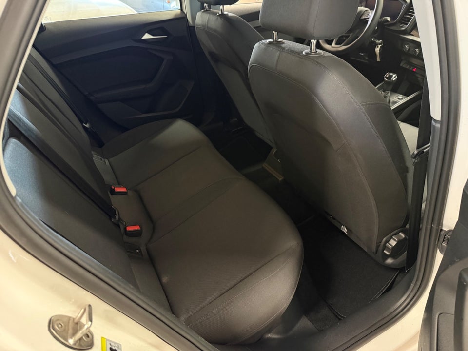 Audi A1 30 TFSi Advanced Sportback S-tr. 5d