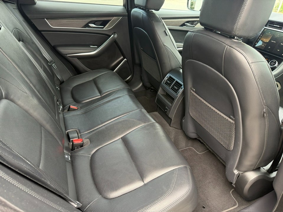 Jaguar F-Pace 2,0 P400e S aut. 5d