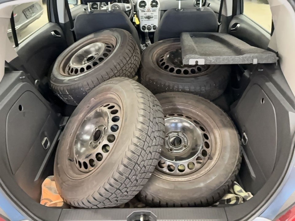 Opel Corsa 1,0 12V Enjoy Edition 5d