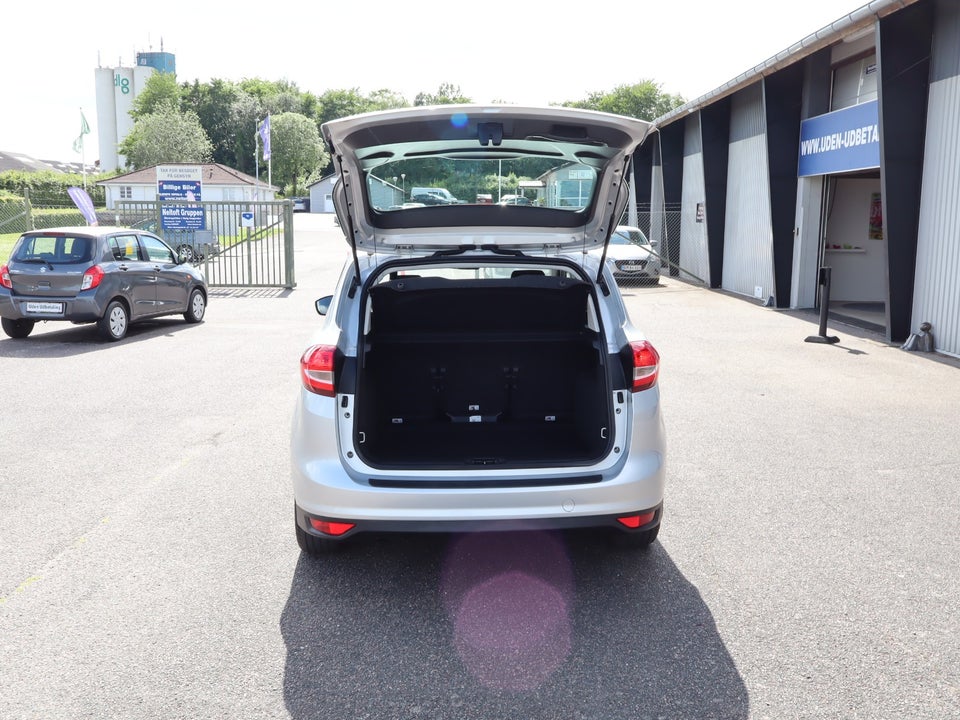 Ford C-MAX 1,5 TDCi 120 Titanium 5d