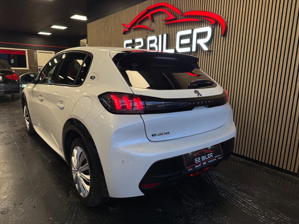 Peugeot e-208 50 Allure 5d