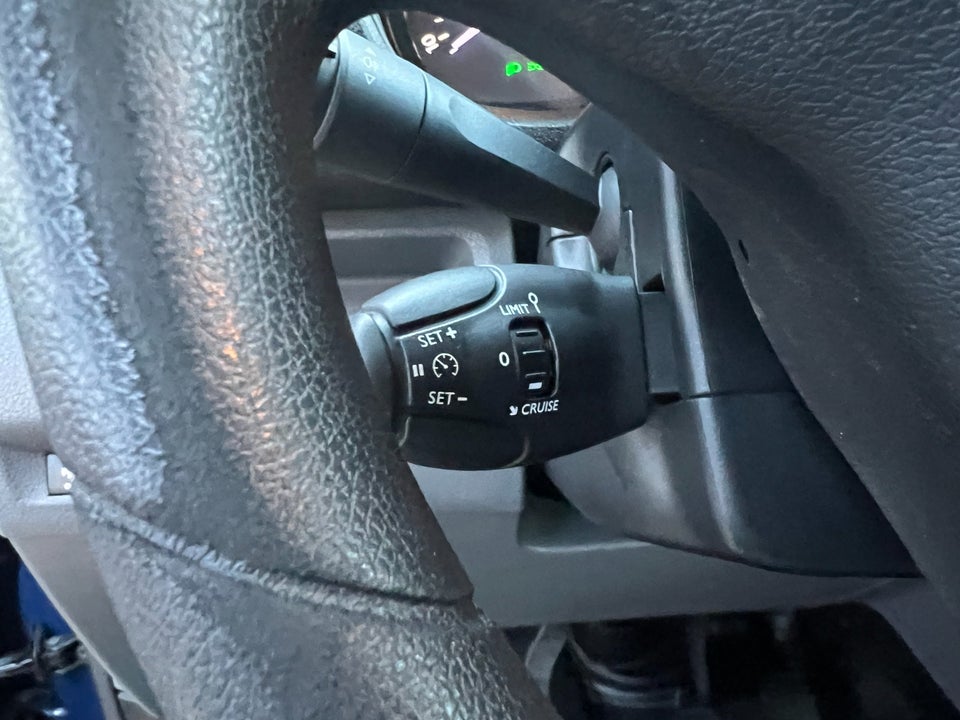 Toyota ProAce 2,0 D 120 Compact Base+ 5d