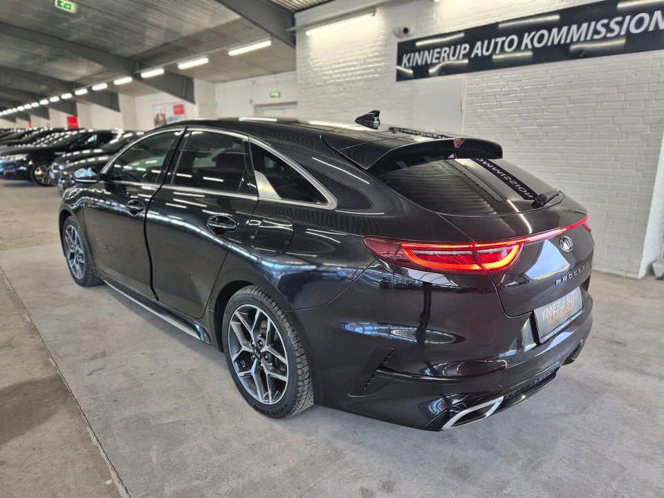 Kia ProCeed 1,6 CRDi 136 GT-Line DCT 5d