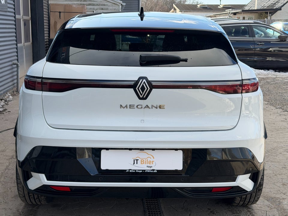 Renault Megane E-Tech 60 Techno 5d