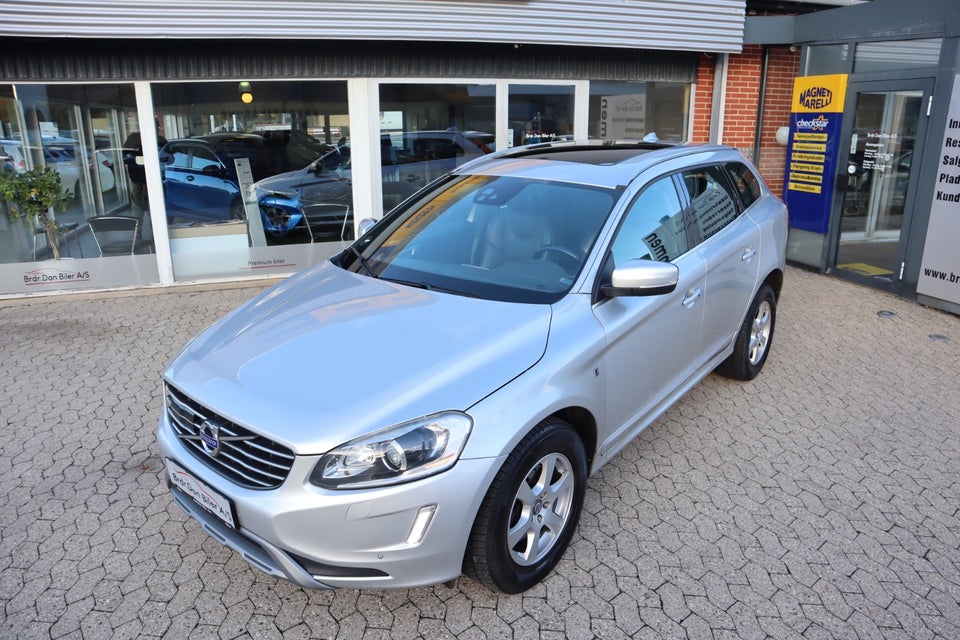 Volvo XC60 2,0 D4 181 Ocean Race aut. 5d