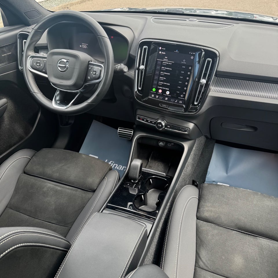 Volvo XC40 P8 ReCharge Twin Pro 5d
