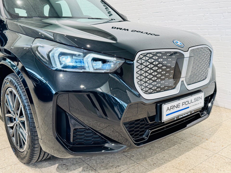 BMW iX1 eDrive20 M-Sport 5d