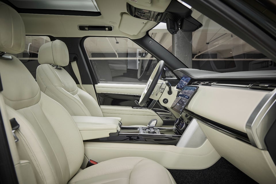 Land Rover Range Rover 3,0 P440e Autobiography aut. LWB 5d