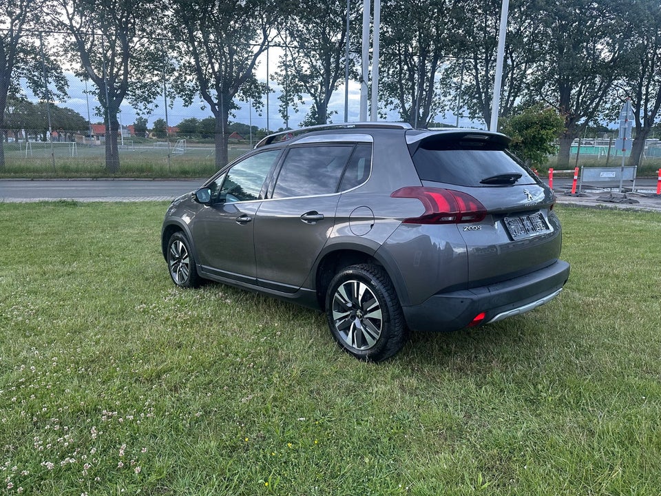 Peugeot 2008 1,6 BlueHDi 100 Allure Sky 5d