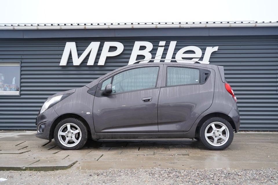 Chevrolet Spark 1,0 LS 5d