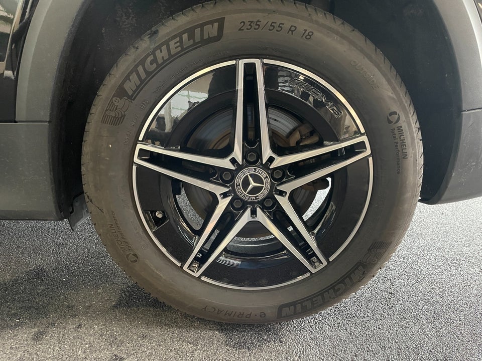 Mercedes EQB250+ AMG Line 5d