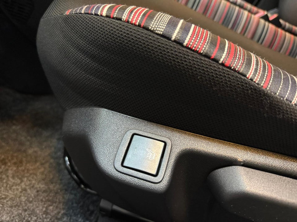 Citroën C1 1,0 VTi Feel 5d