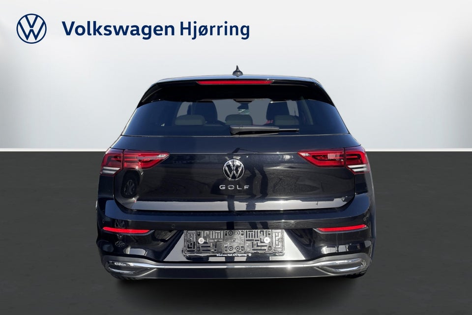 VW Golf VIII 2,0 TDi 150 Style DSG 5d