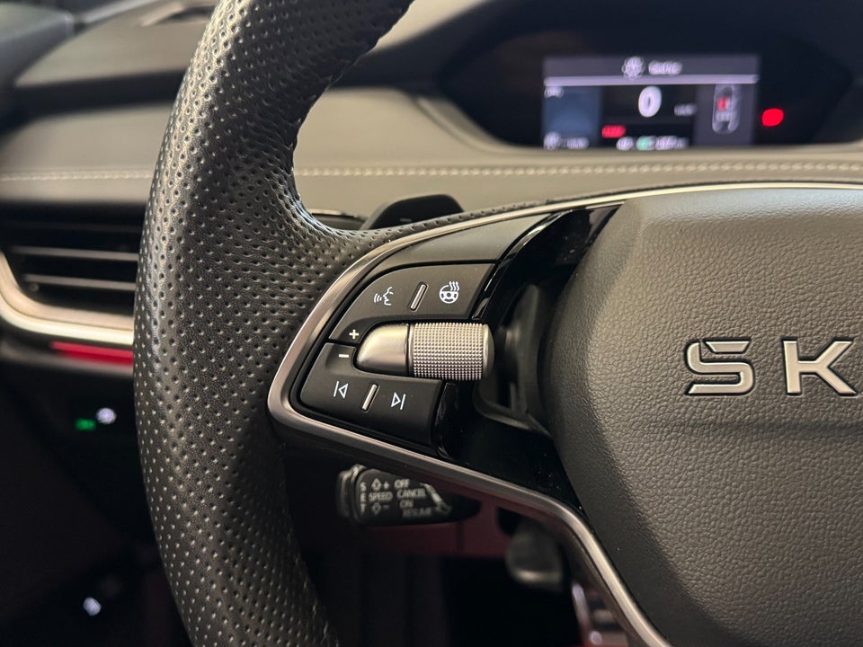 Skoda Enyaq 85 iV Sportline Advanced 5d