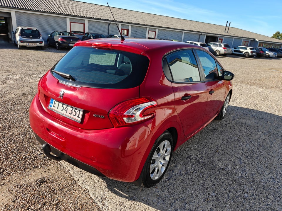 Peugeot 208 1,0 VTi Active 5d