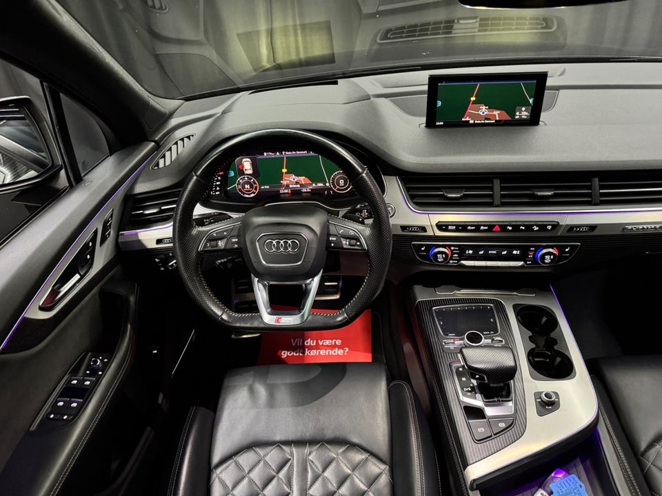 Audi Q7 3,0 TDi 272 S-line quattro Tiptr. Van 5d