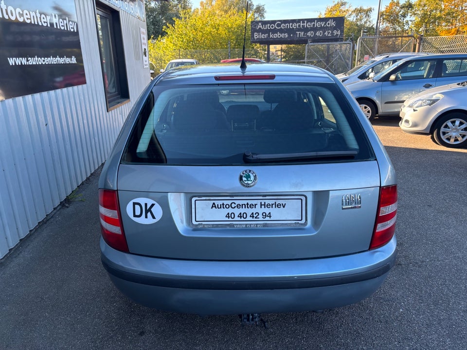Skoda Fabia 1,2 12V Ambiente Combi 5d