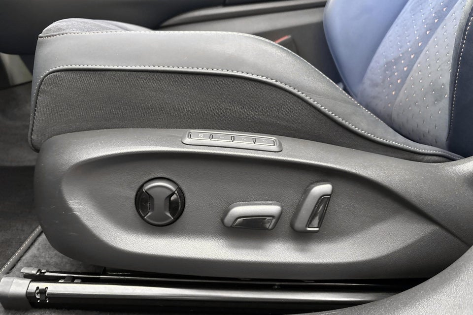 Cupra Tavascan 77 Immersive 5d