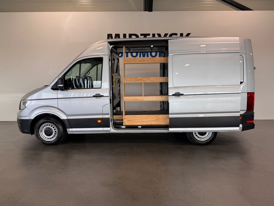 VW Crafter 35 2,0 TDi 140 Kassevogn L3H2 aut.