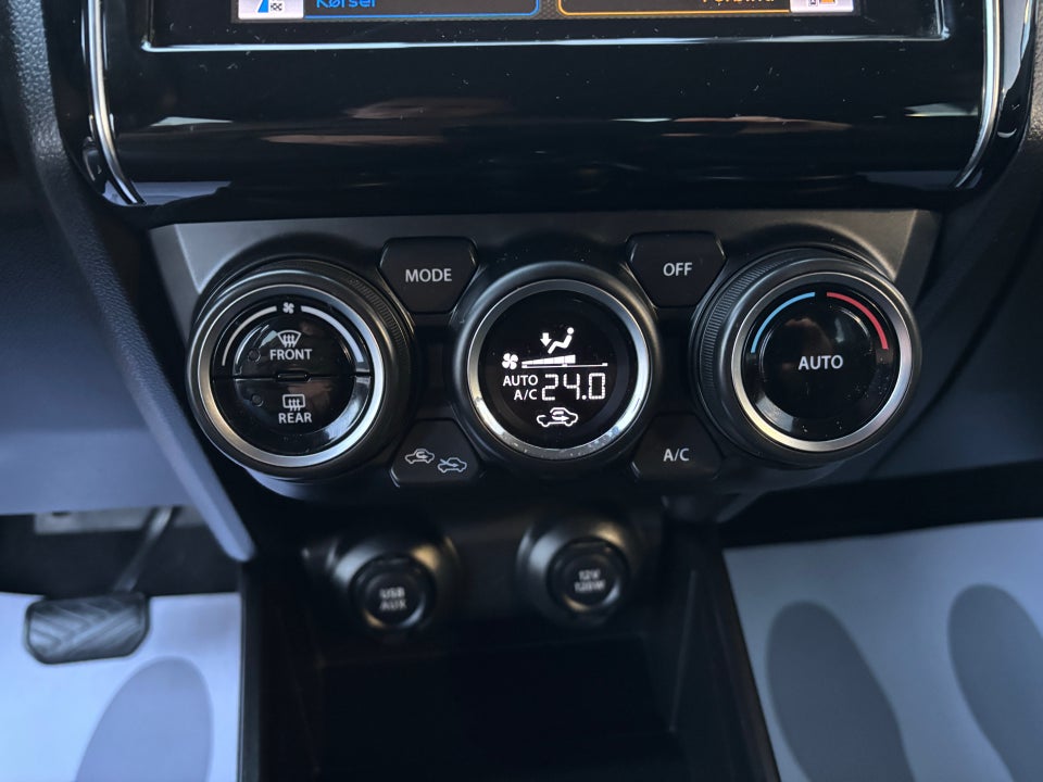 Suzuki Swift 1,2 Dualjet Exclusive CVT 5d