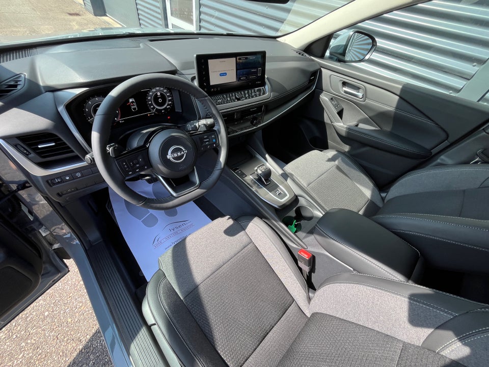 Nissan Qashqai 1,3 mHEV N-Connecta X-tr. 5d