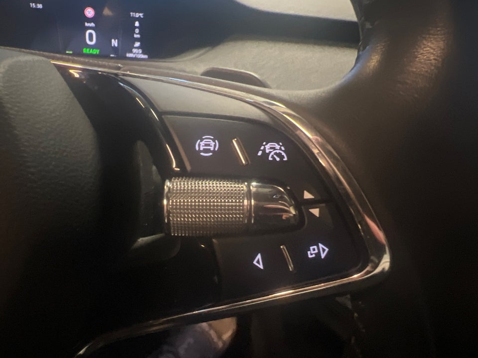 Skoda Enyaq 60 iV Loft 5d