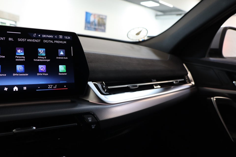 BMW iX2 eDrive20 M-Sport Premium 5d