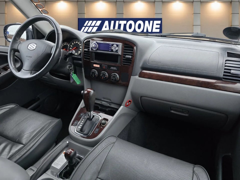 Suzuki Grand Vitara 2,5 V6 Active aut. Van 5d