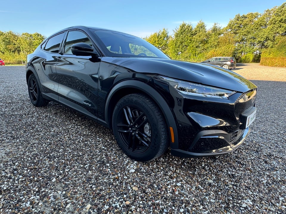 Ford Mustang Mach-E 75 Standard Range 5d