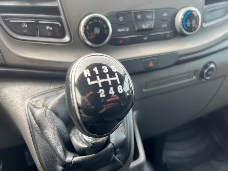 Ford Transit Custom 300L 2,0 TDCi 130 Trend