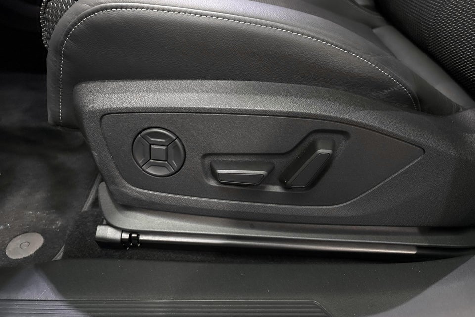 Audi Q4 e-tron 45 S-line Edition 5d