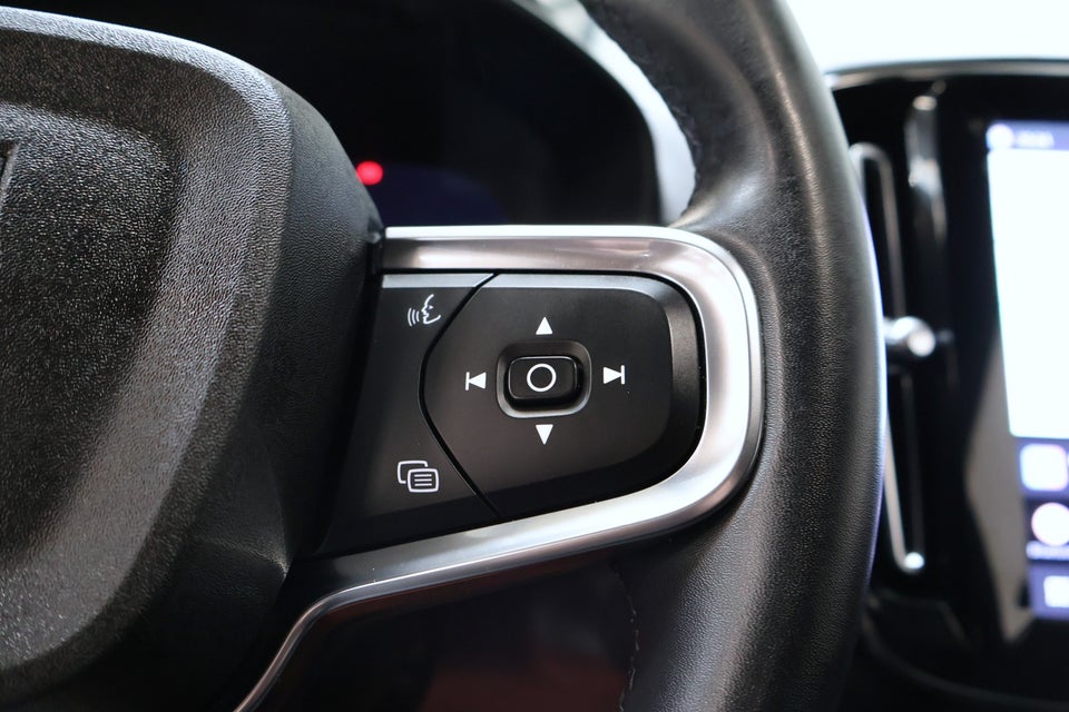 Volvo XC40 P6 ReCharge Plus 5d