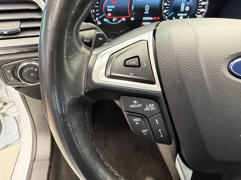 Ford Mondeo 2,0 TDCi 150 Titanium aut. 5d