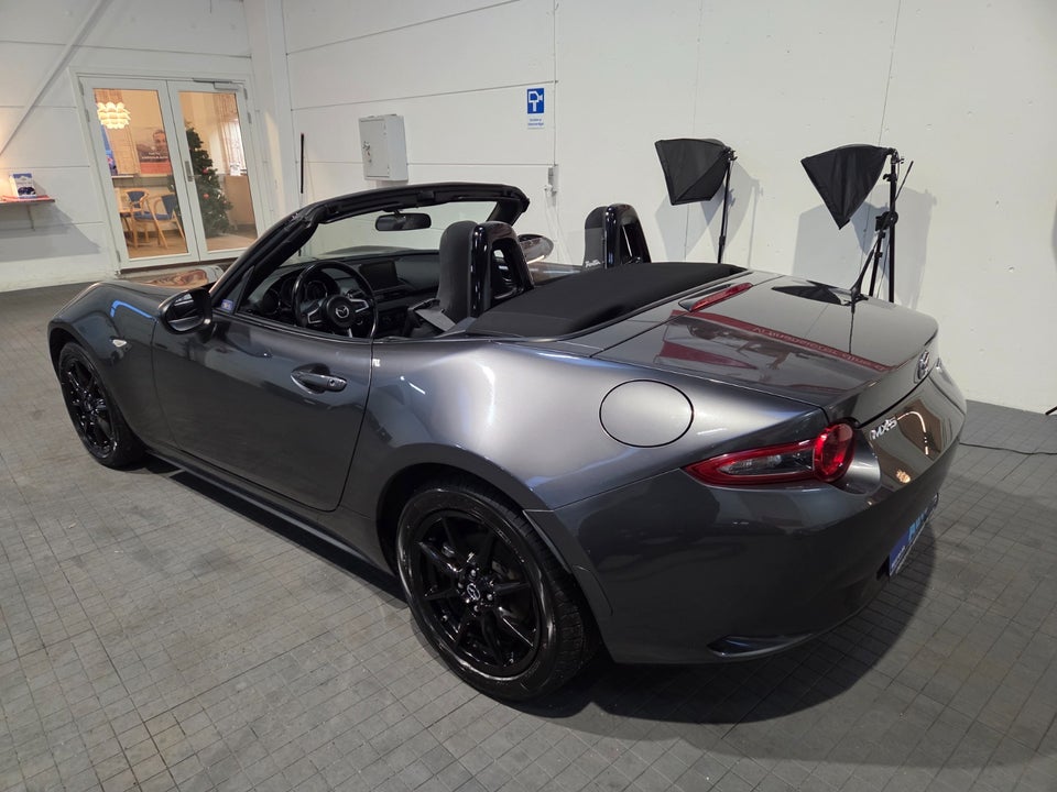 Mazda MX-5 1,5 SkyActiv-G 132 Roadster 2d