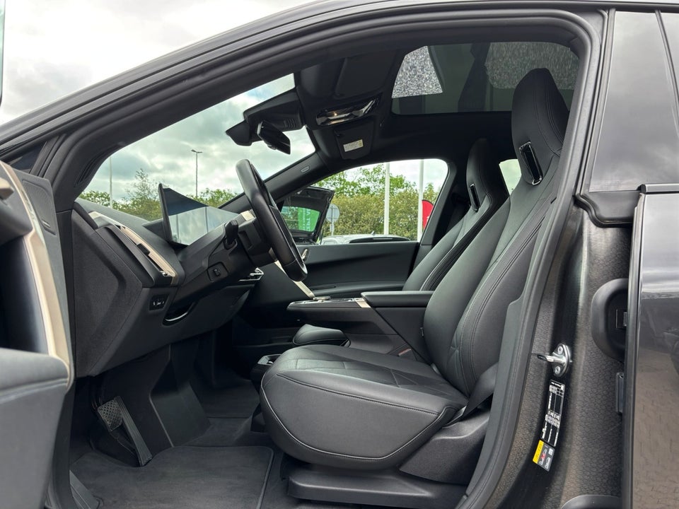 BMW iX xDrive40 Fully Charged 5d