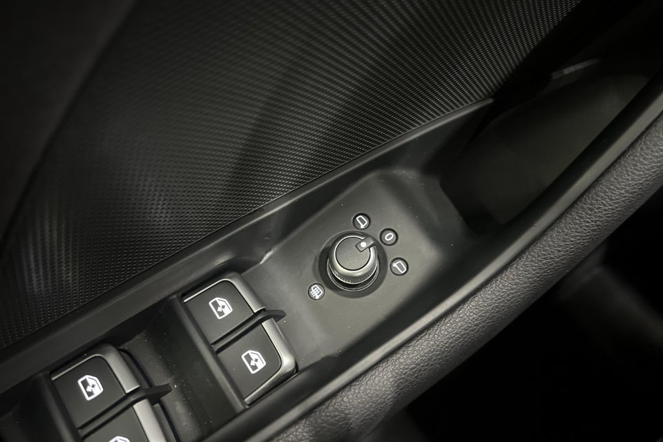 Audi A3 35 TFSi Sport Limited plus Cabriolet S-tr. 2d