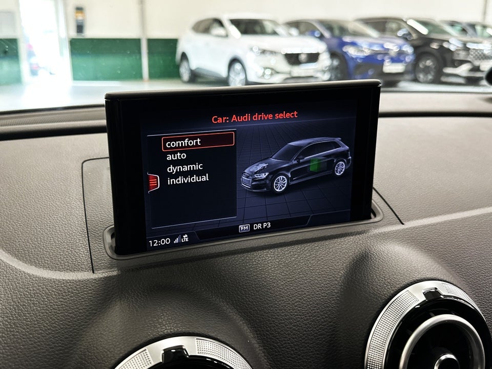 Audi A3 1,4 e-tron Sportback S-tr. 5d
