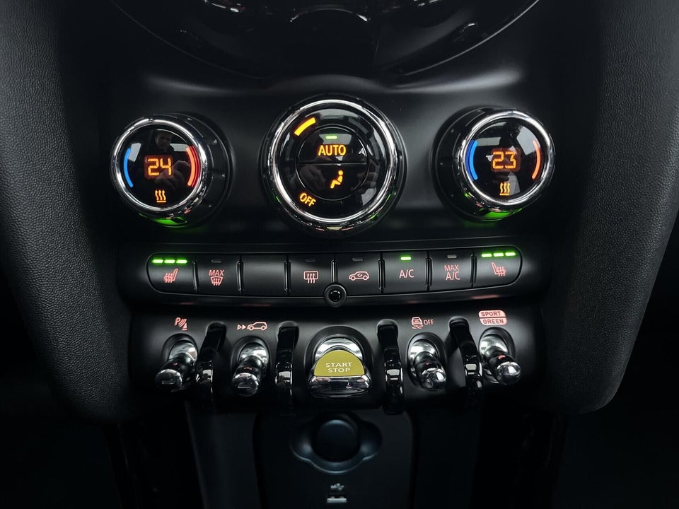 MINI Cooper SE Younique Trim 3d