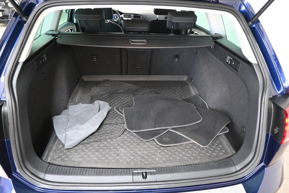 VW Golf VII 1,5 TSi 150 Highline Connect Variant DSG 5d