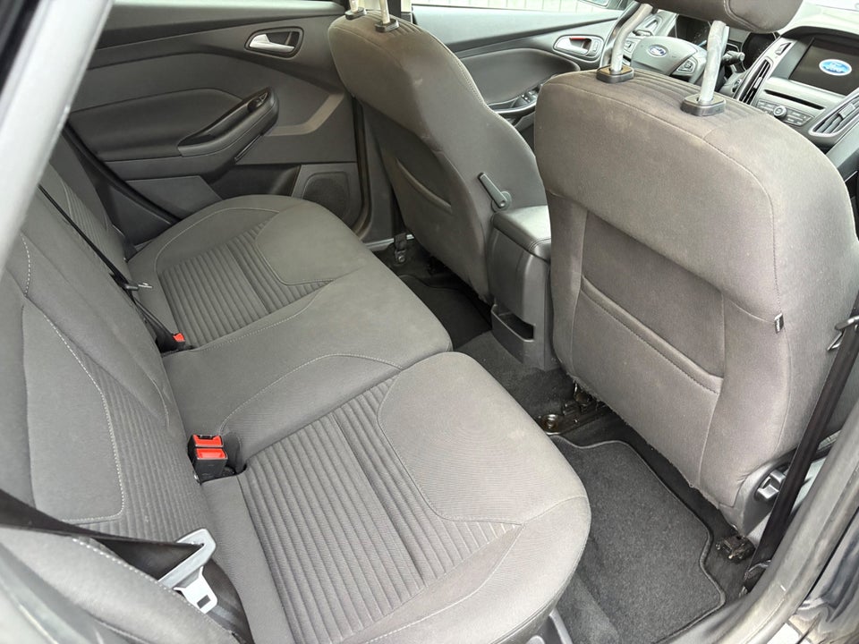 Ford Focus 1,0 SCTi 125 Titanium stc. 5d