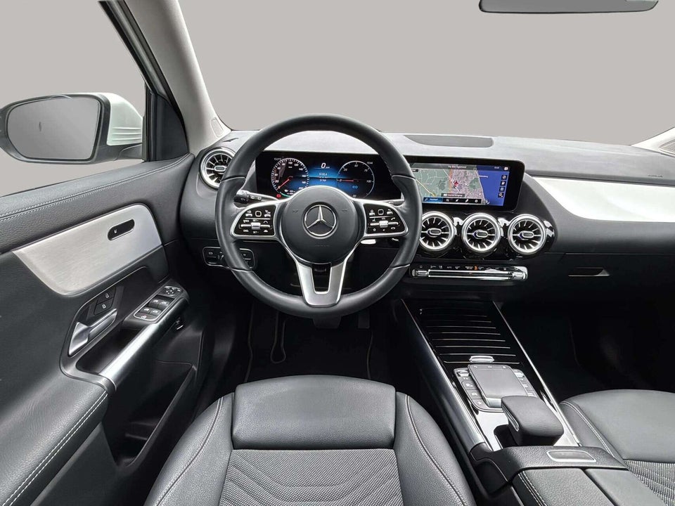 Mercedes EQA250 Progressive 5d