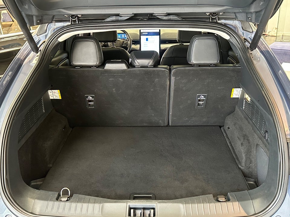 Ford Mustang Mach-E 98 Extended Range 5d