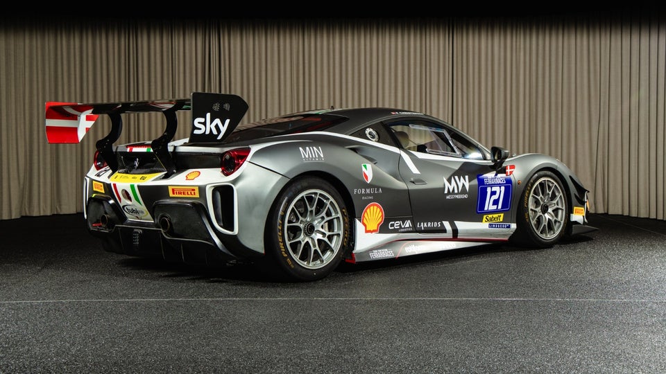 Ferrari 488 GTB 3,9 DCT 2d