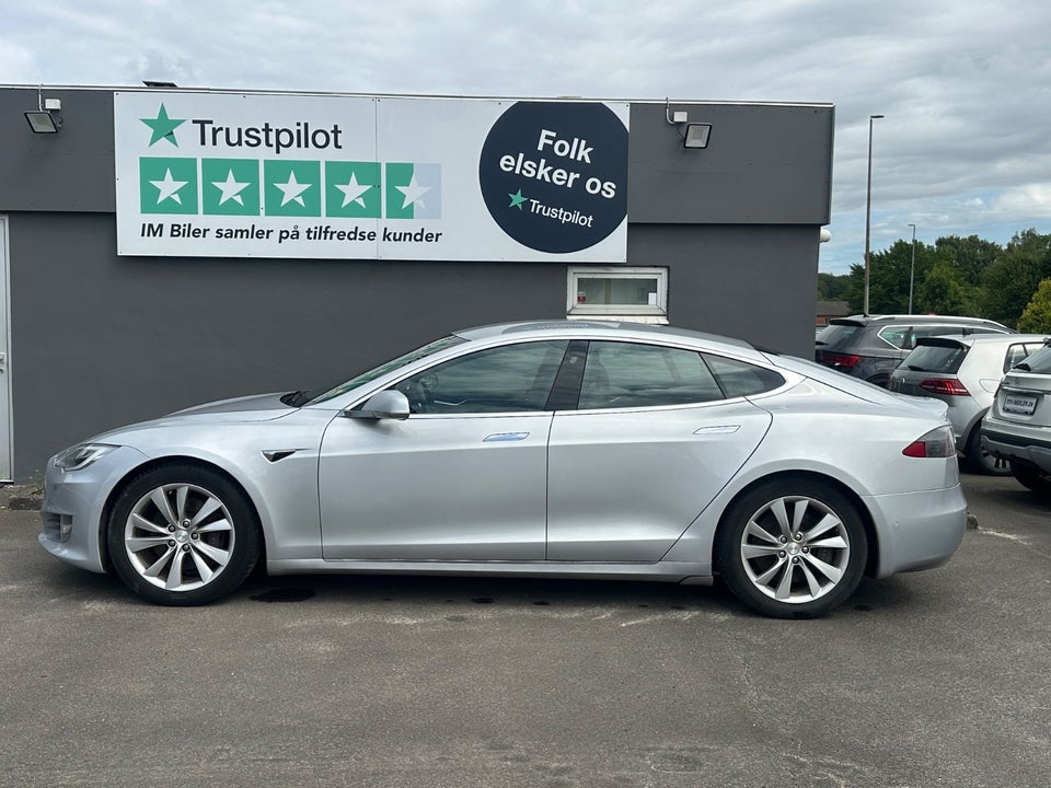 Tesla Model S 90D 5d