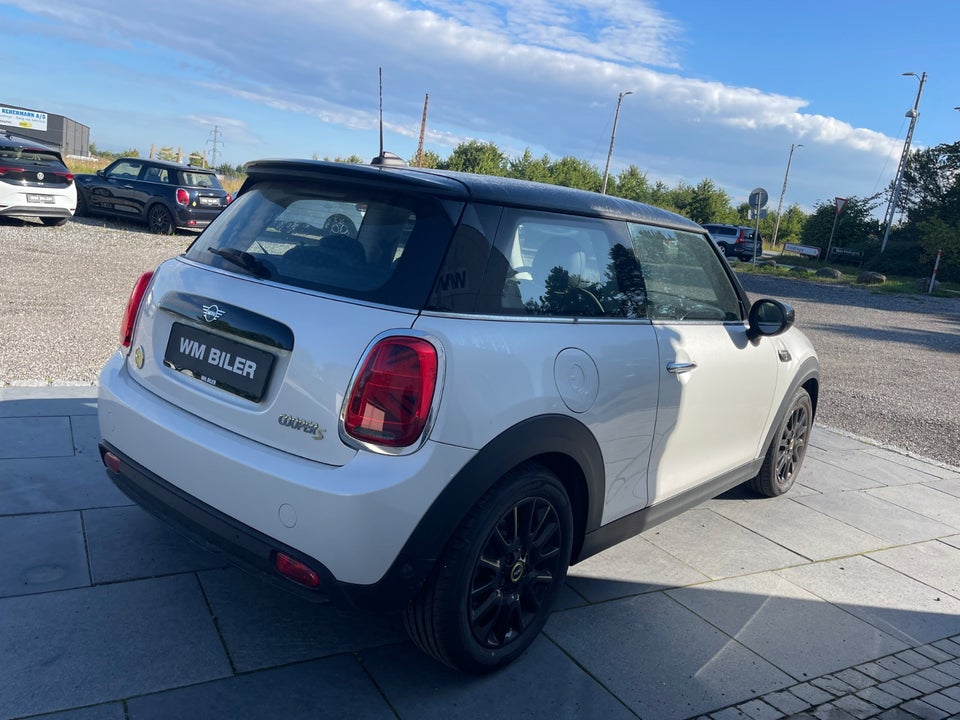 MINI Cooper SE Camden Edition 33 3d