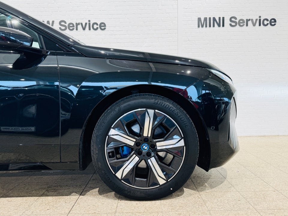 BMW iX xDrive50 Supercharged 5d