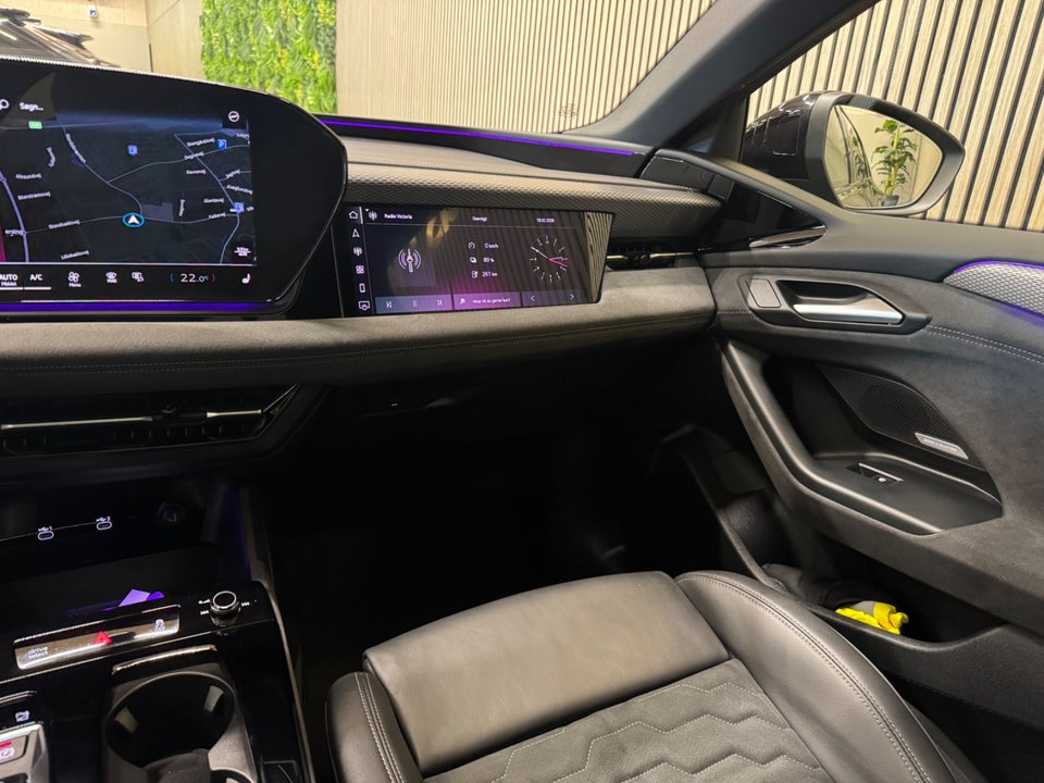 Audi A6 e-tron Ultra Avant quattro 5d