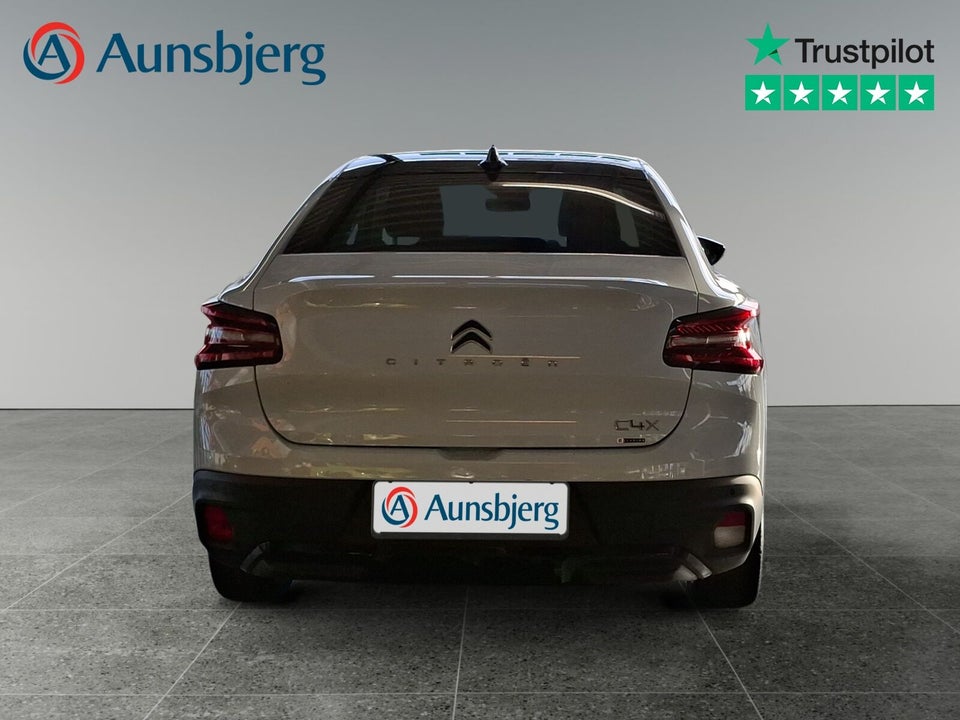 Citroën ë-C4 X 54 Ë-Series 4d